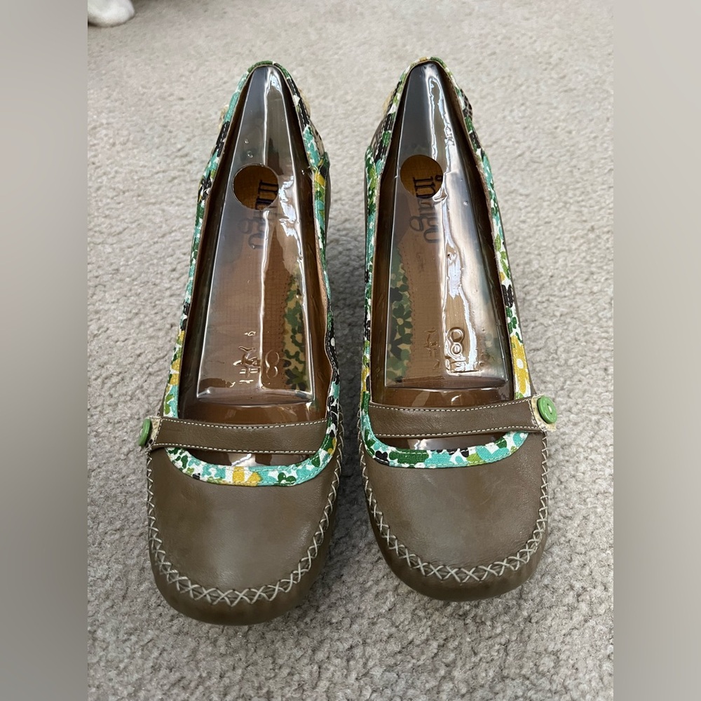 Indigo Brown and Green Women's Flats